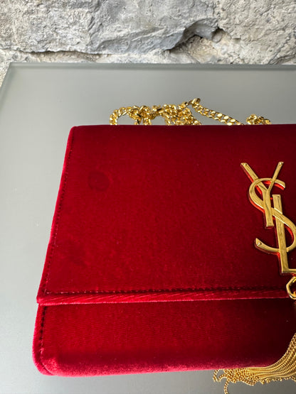 Yves Saint Laurent Kate Medium Rot Samt