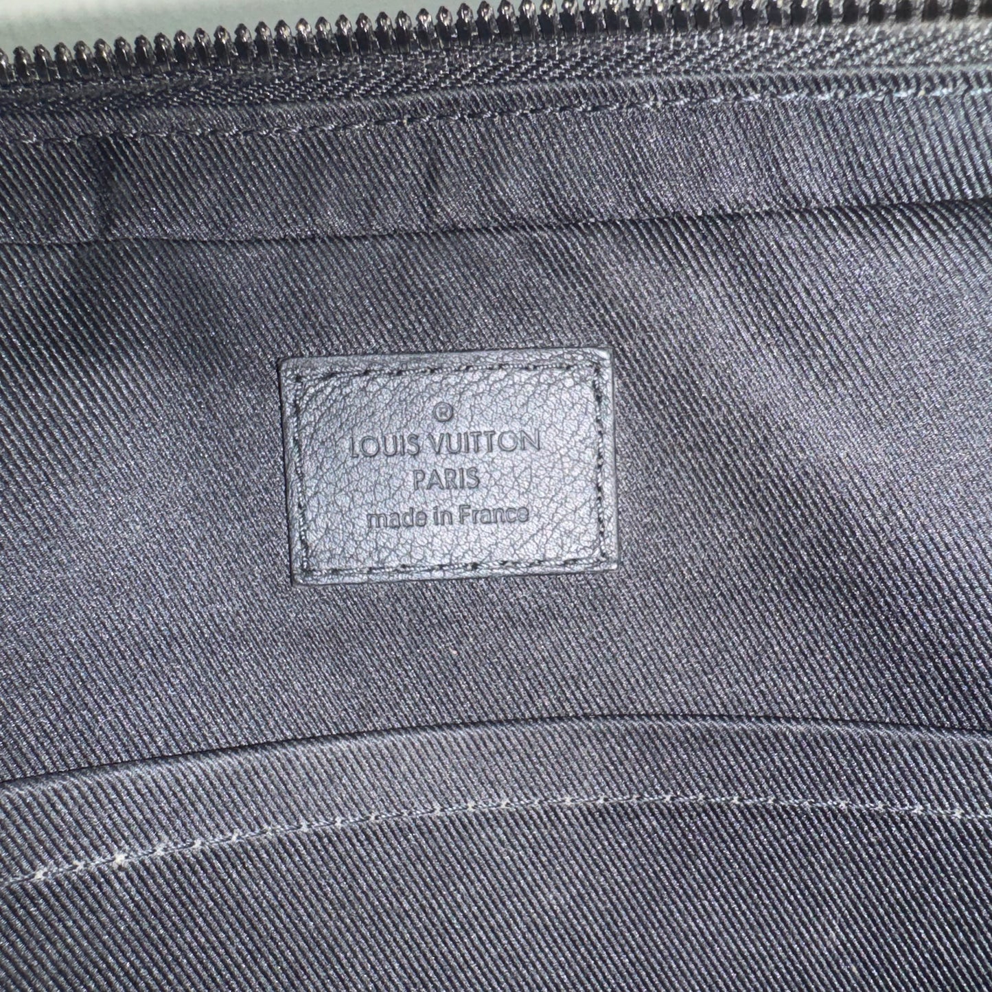 Louis Vuitton Trio Messenger Monogram Shadow Leder