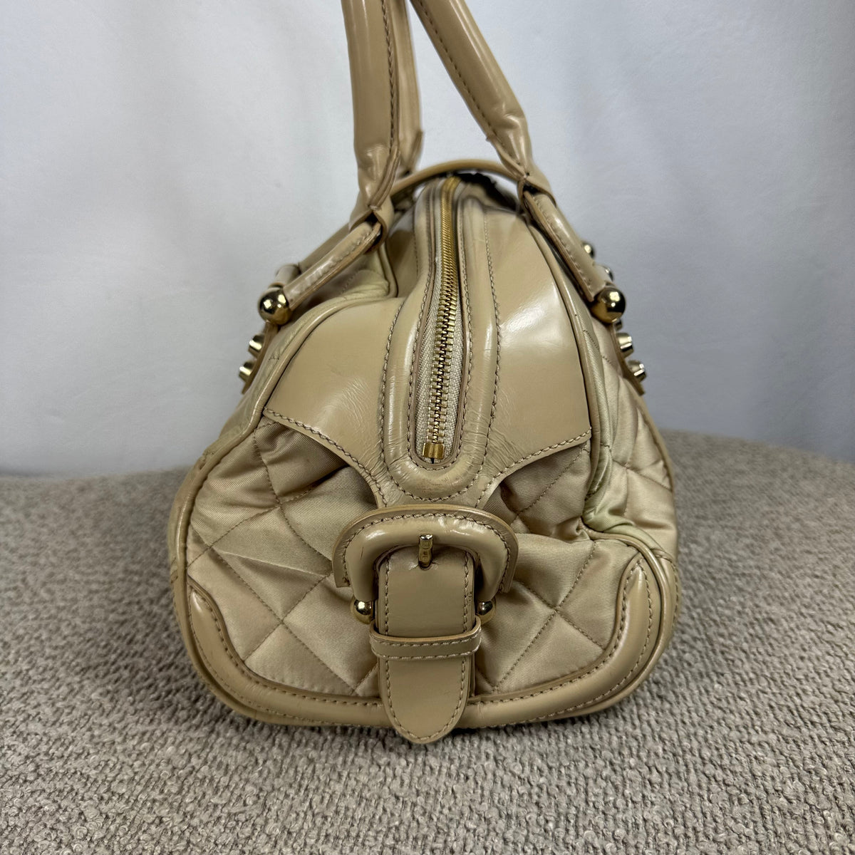 Burberry Quilted Satin & Leder Satchel Bag – Beige
