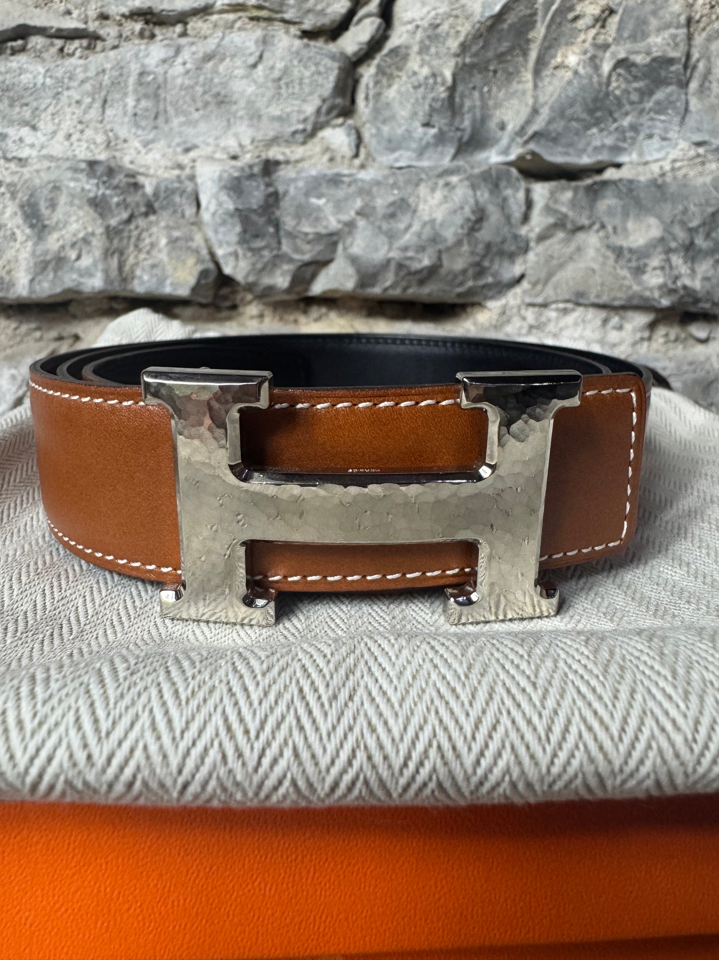 Hermès Gürtelschließe H Martelée & Wendbarer Gürtelriemen