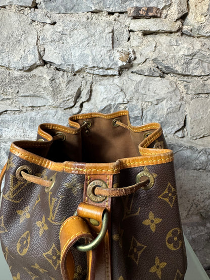 Louis Vuitton Sac Noé Petit Monogram – Vintage