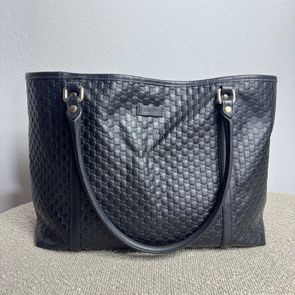 Gucci Microguccissima Leder Shopper Schwarz