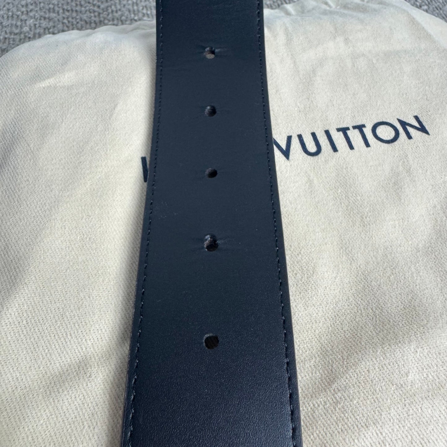 Louis Vuitton Initiales Wendegürtel 40 mm – Monogram / Schwarz