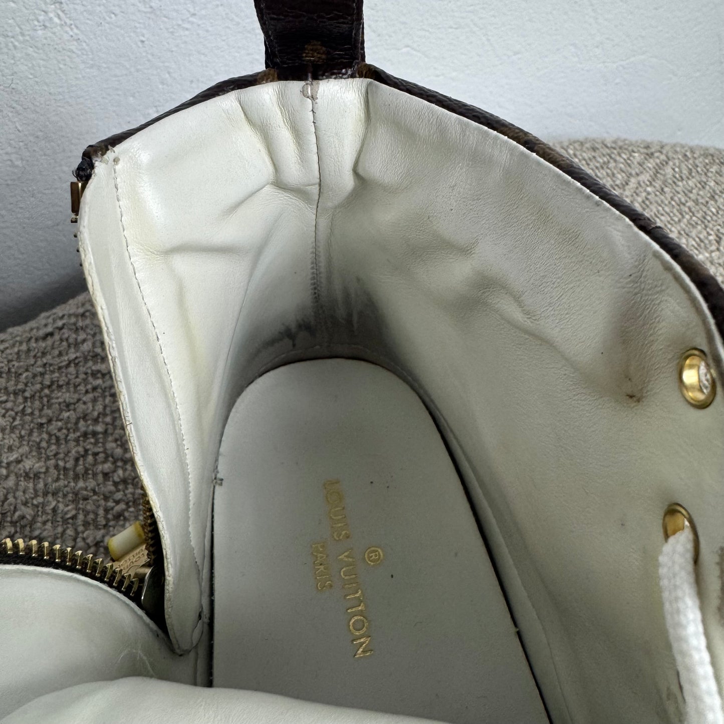 Louis Vuitton Stellar High-Top Sneaker Monogram Canvas – Gr. 39