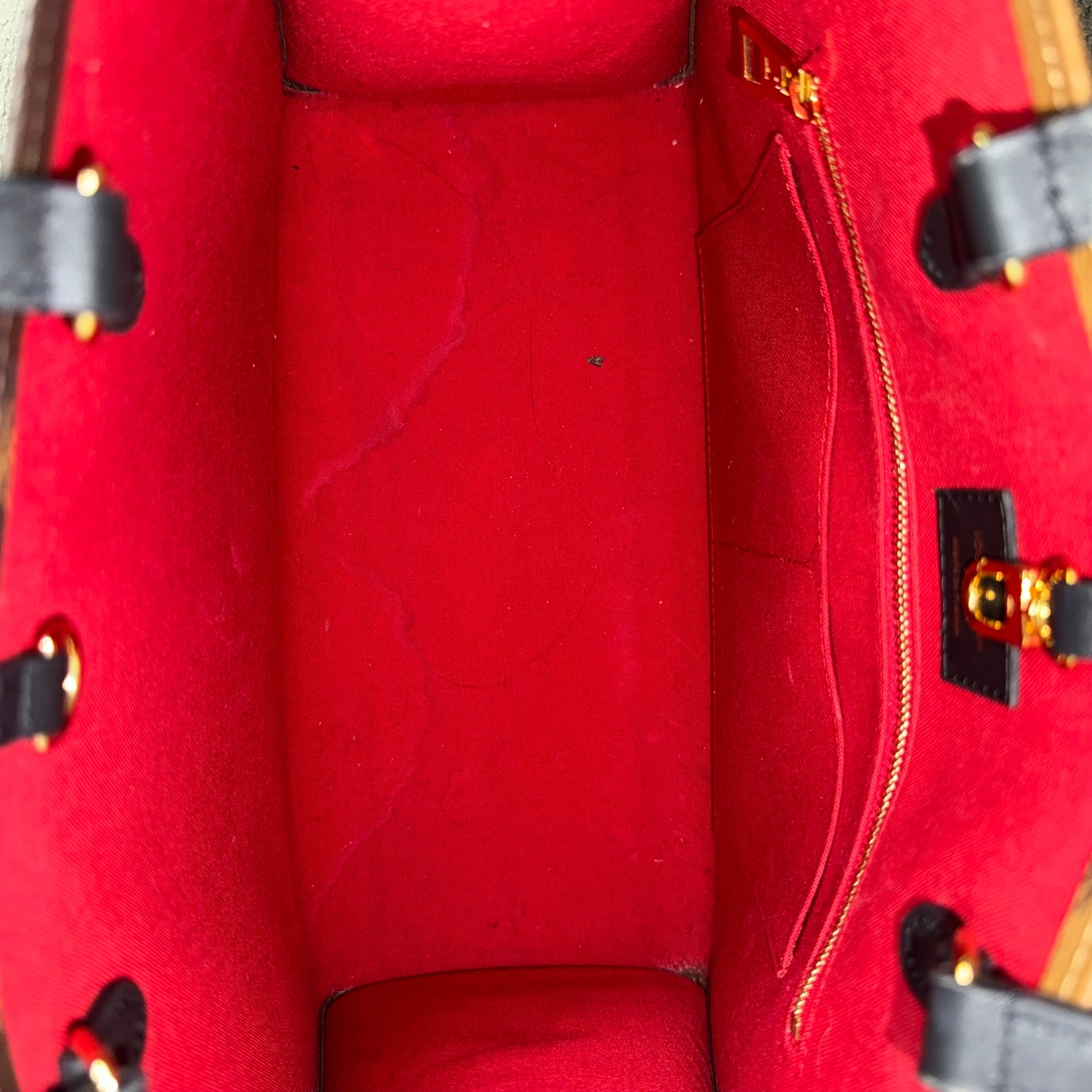Louis Vuitton OnTheGo MM Reverse Monogram