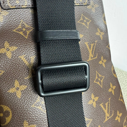 Louis Vuitton Avenue Sling Bag – Monogram