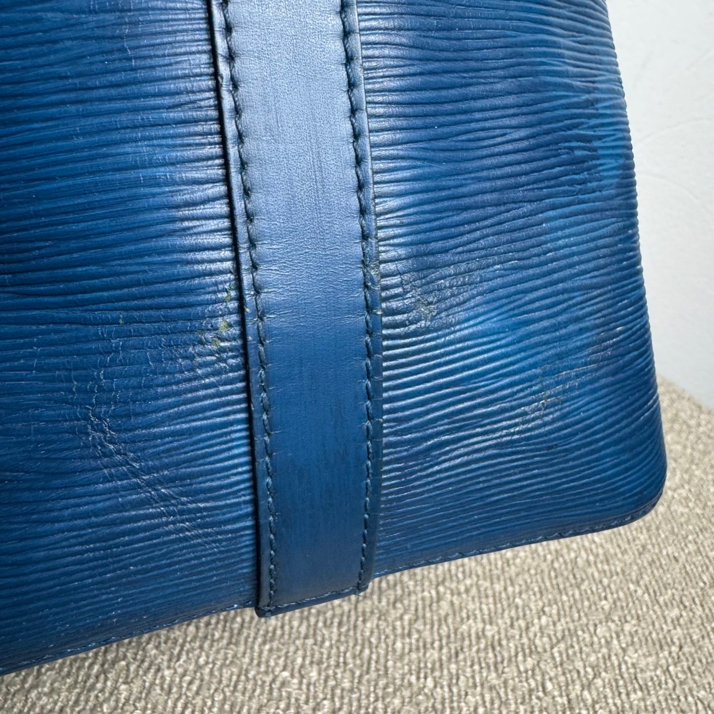 Louis Vuitton Sac Noé Petit – Cuir Épi Bleu