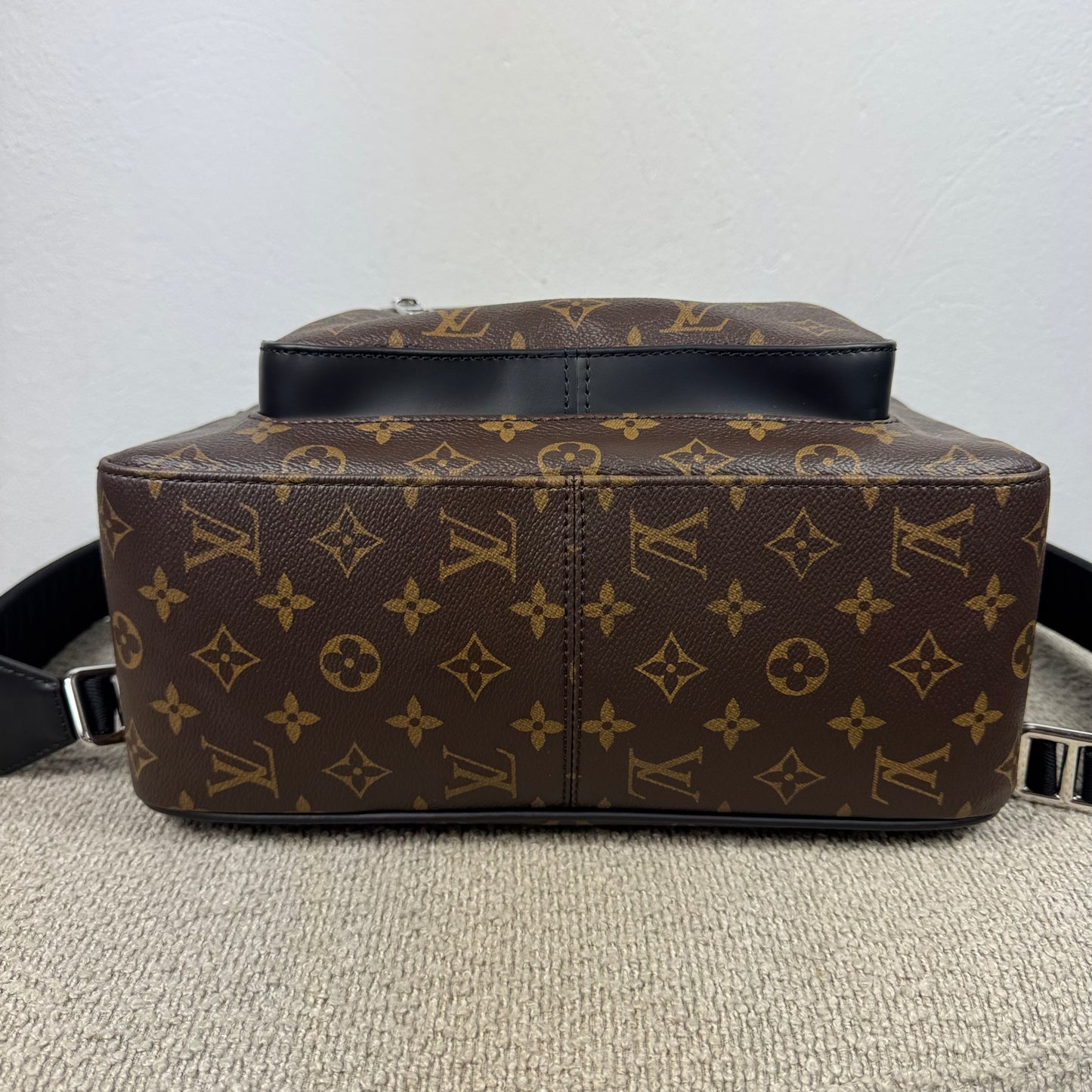 Louis Vuitton Josh Macassar Rucksack – Monogram Canvas