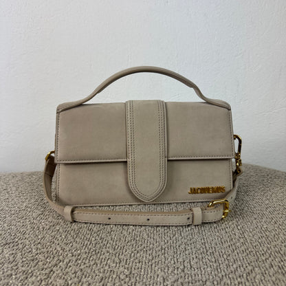 Jacquemus Le Bambino Long – Wildleder Beige