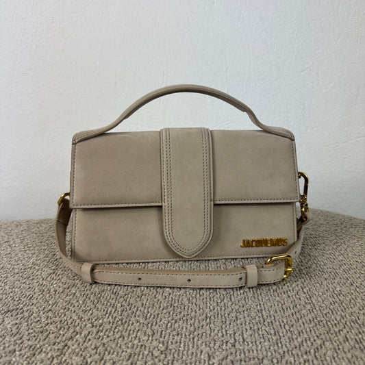 Jacquemus Le Bambino Long – Wildleder Beige