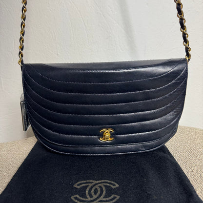 Chanel Vintage Coco Chain Umhängetasche Navy Blue