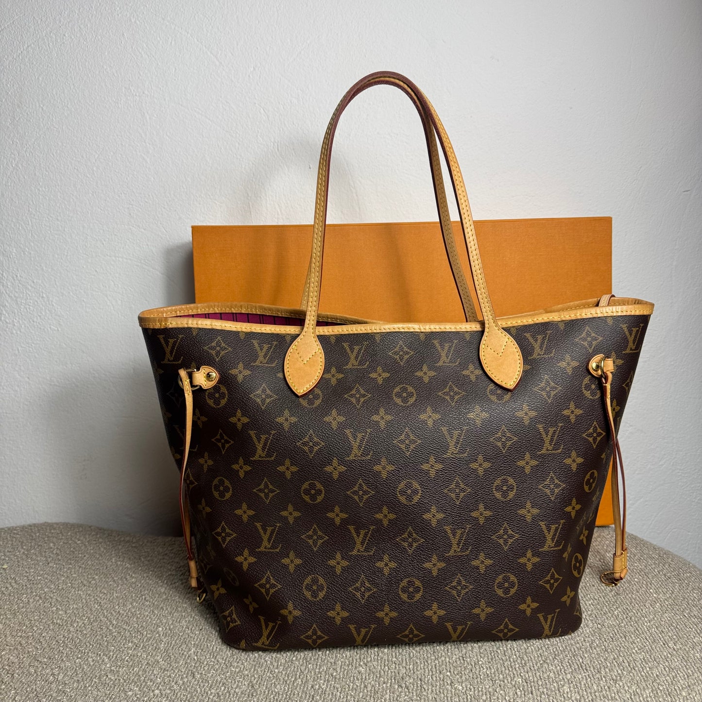 Louis Vuitton Neverfull MM Monogram