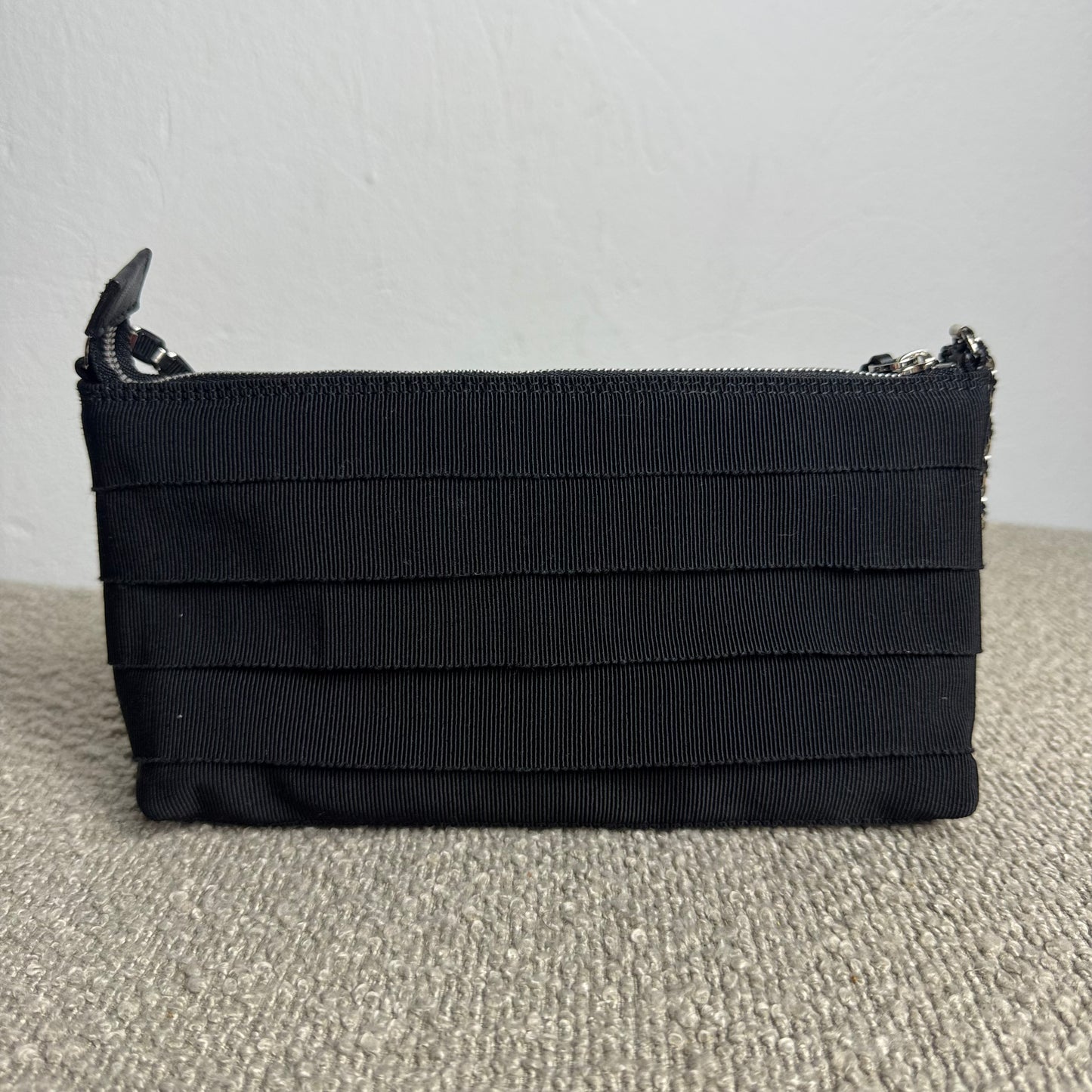 Salvatore Ferragamo Vintage „Vala“ Pochette – Schwarz