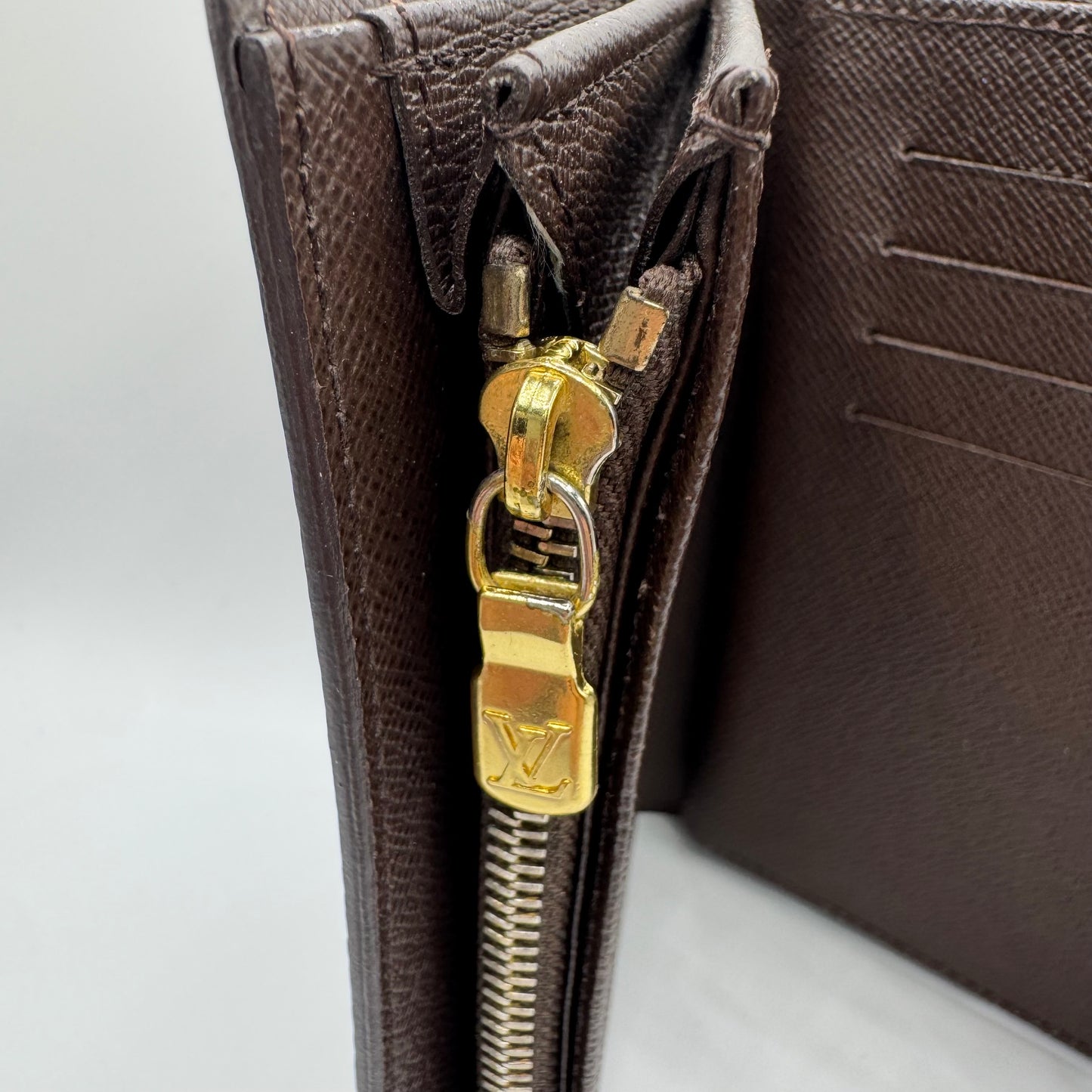 Louis Vuitton Portefeuille Trevi Geldbeutel – Damier Ebene