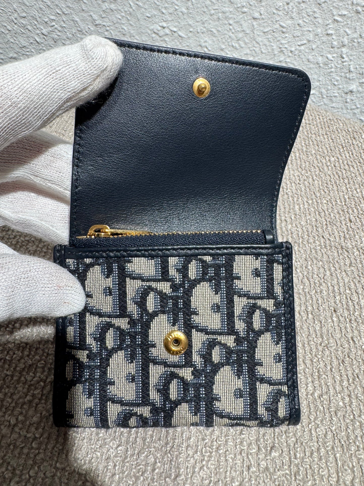 Dior 30 Montaigne Lotus Wallet – Blue Dior Oblique Jacquard