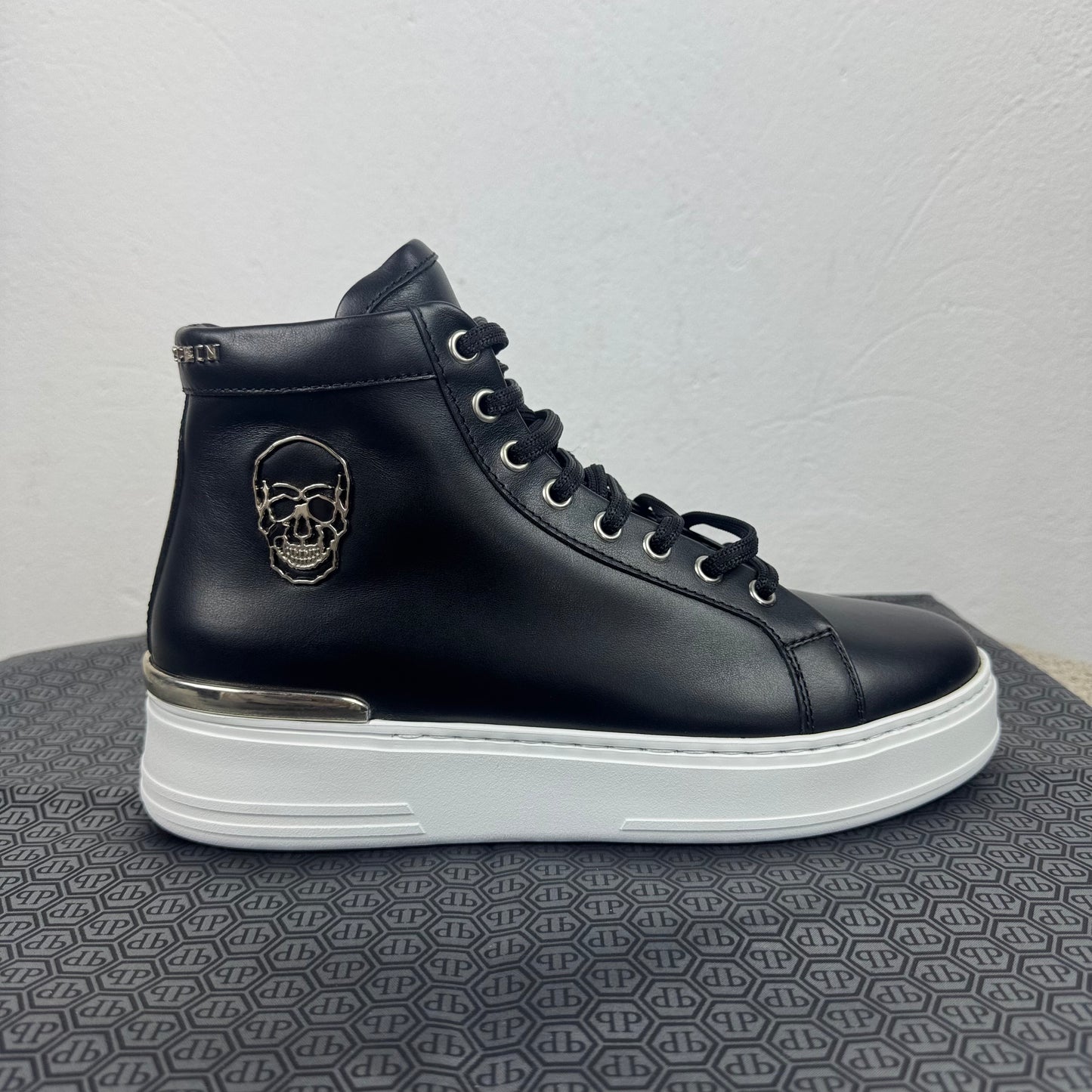 Philipp Plein High Top Skull Sneaker – Schwarz Gr. 38
