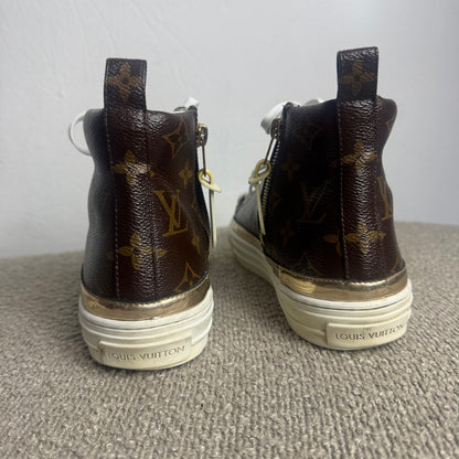 Louis Vuitton Stellar High-Top Sneaker Monogram Canvas – Gr. 39