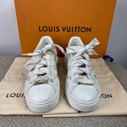Louis Vuitton Time Out Sneaker – Weiß / Gold – Größe 37,5