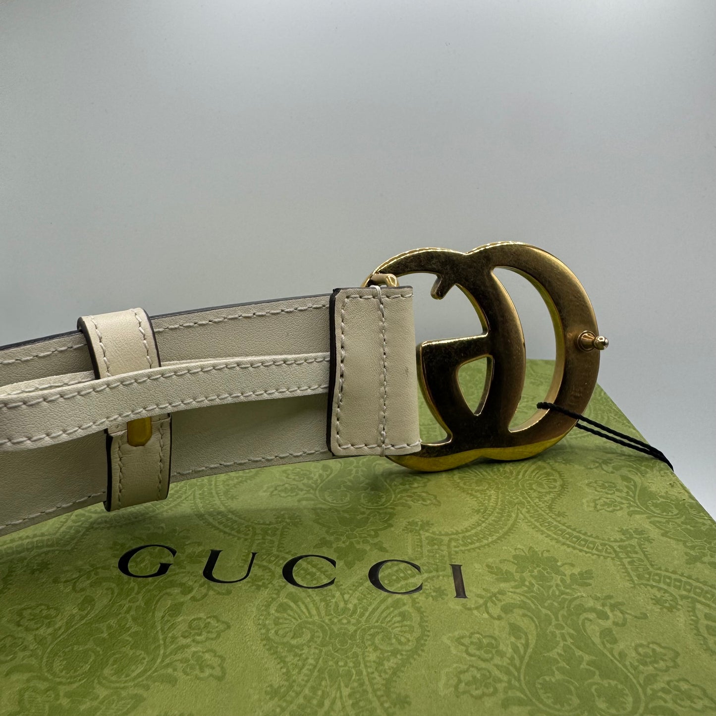 Gucci GG Marmont Gürtel – Weiß / Gold