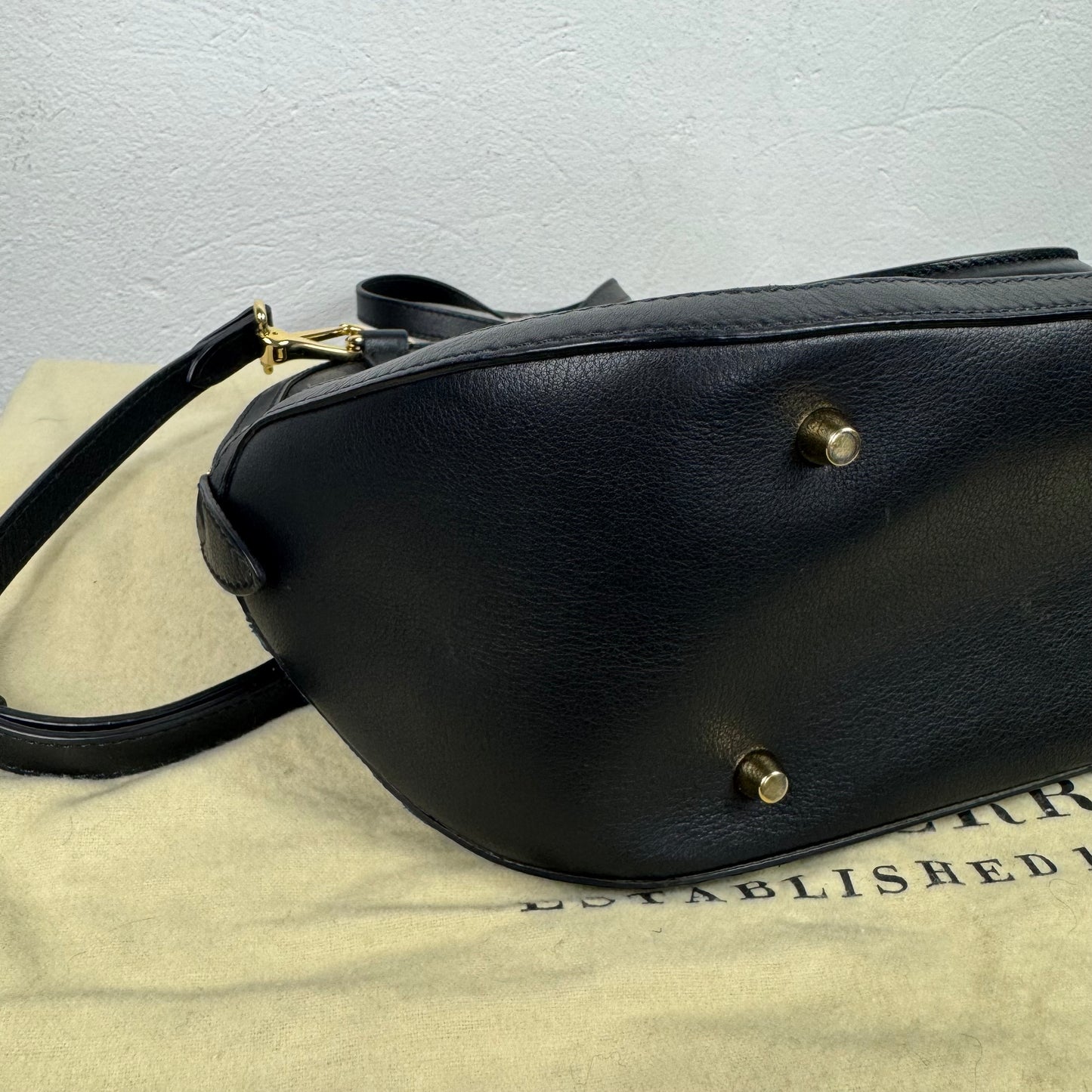 Burberry Orchard House Check Satchel Bag – Leder Schwarz