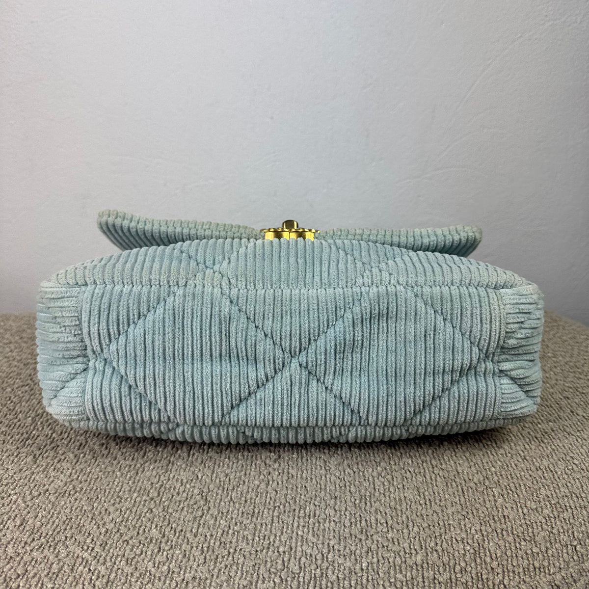 Chanel 19 Corduroy Flap Bag – Light Blue