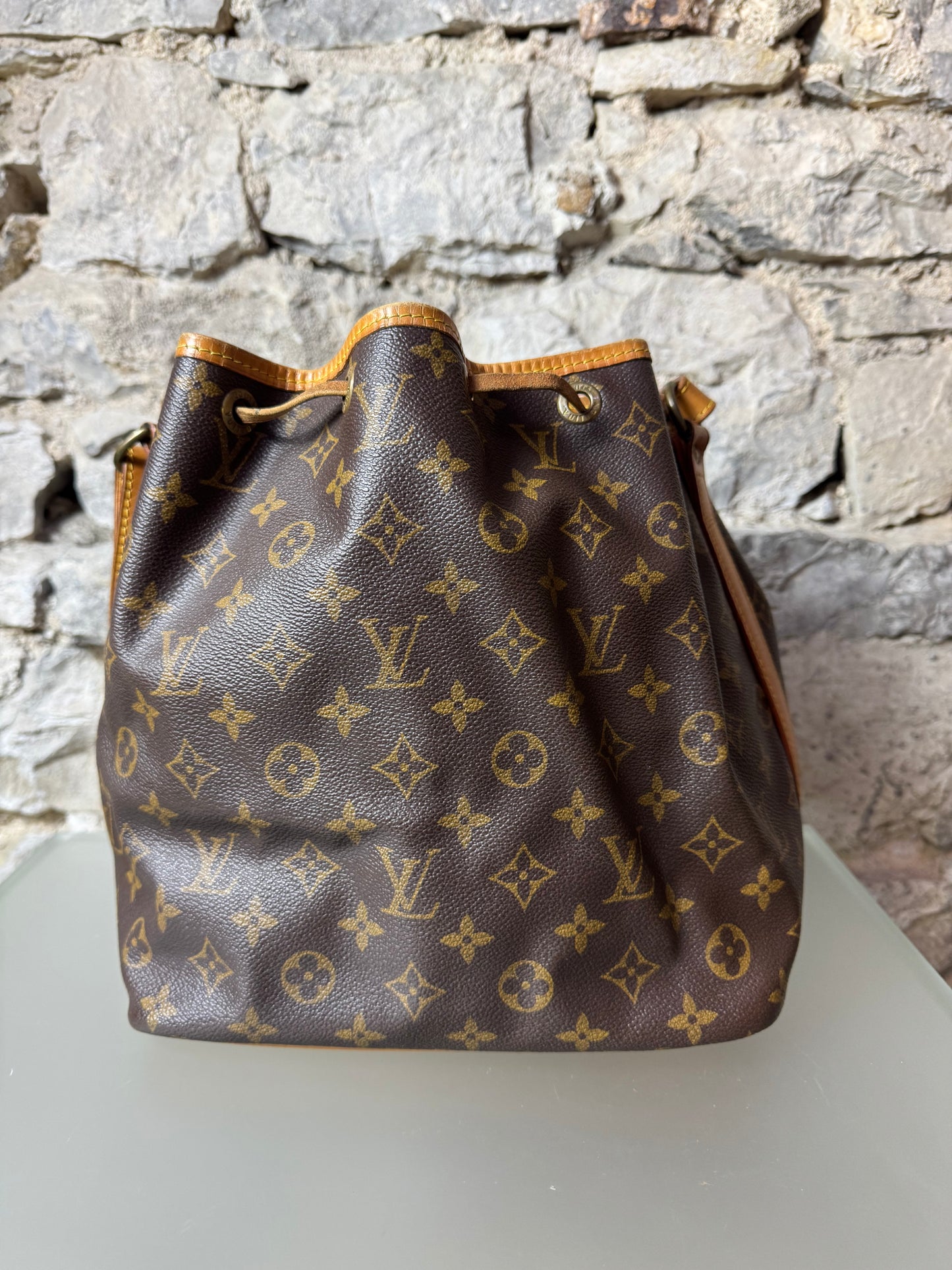 Louis Vuitton Sac Noé Petit Monogram – Vintage