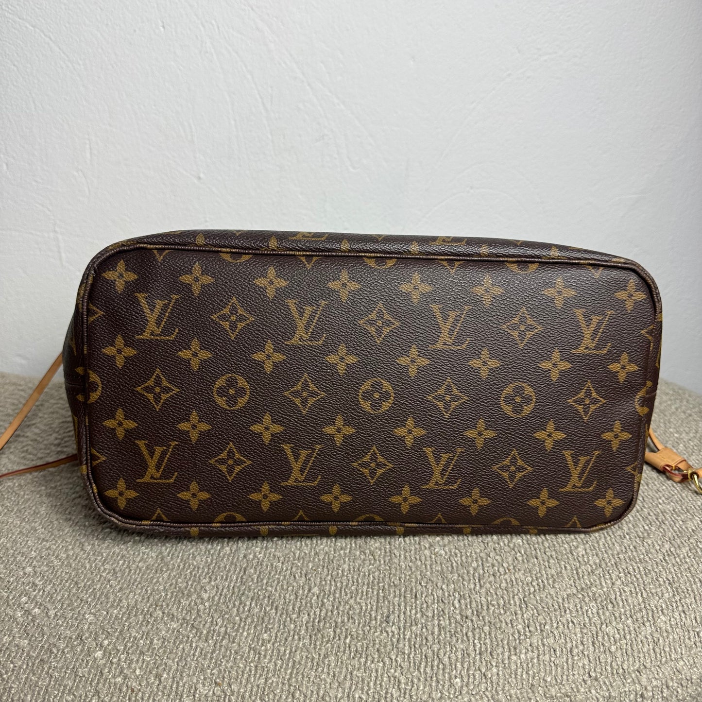 Louis Vuitton Neverfull MM Monogram