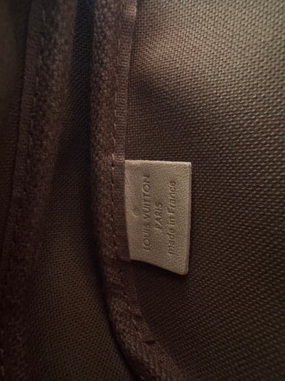 Louis Vuitton Multi Pochette Accessoires – Monogram mit rosa Schulterriemen