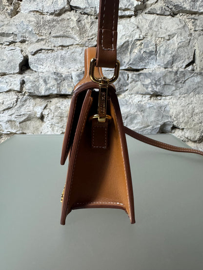 Jacquemus Le Bambino – Braun