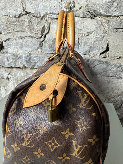 Louis Vuitton Speedy 30 – Monogram