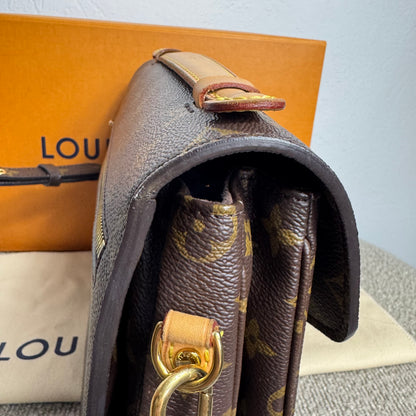 Louis Vuitton Pochette Métis Monogram