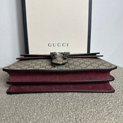Gucci GG Supreme Medium Dionysus Blooms Bag