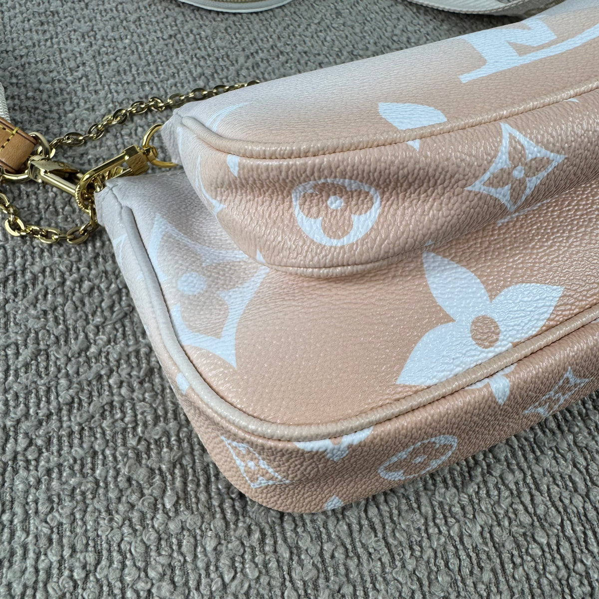 Louis Vuitton Multi Pochette Accessoires – By The Pool Special Edition