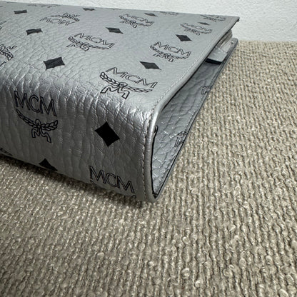 MCM Visetos Clutch Silber