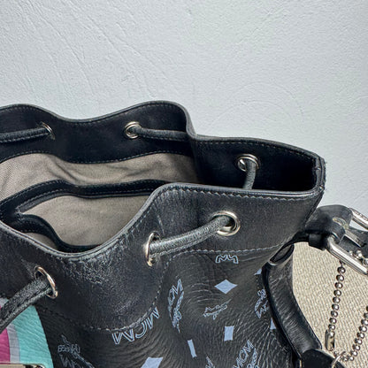 MCM Bucket Bag schwarz