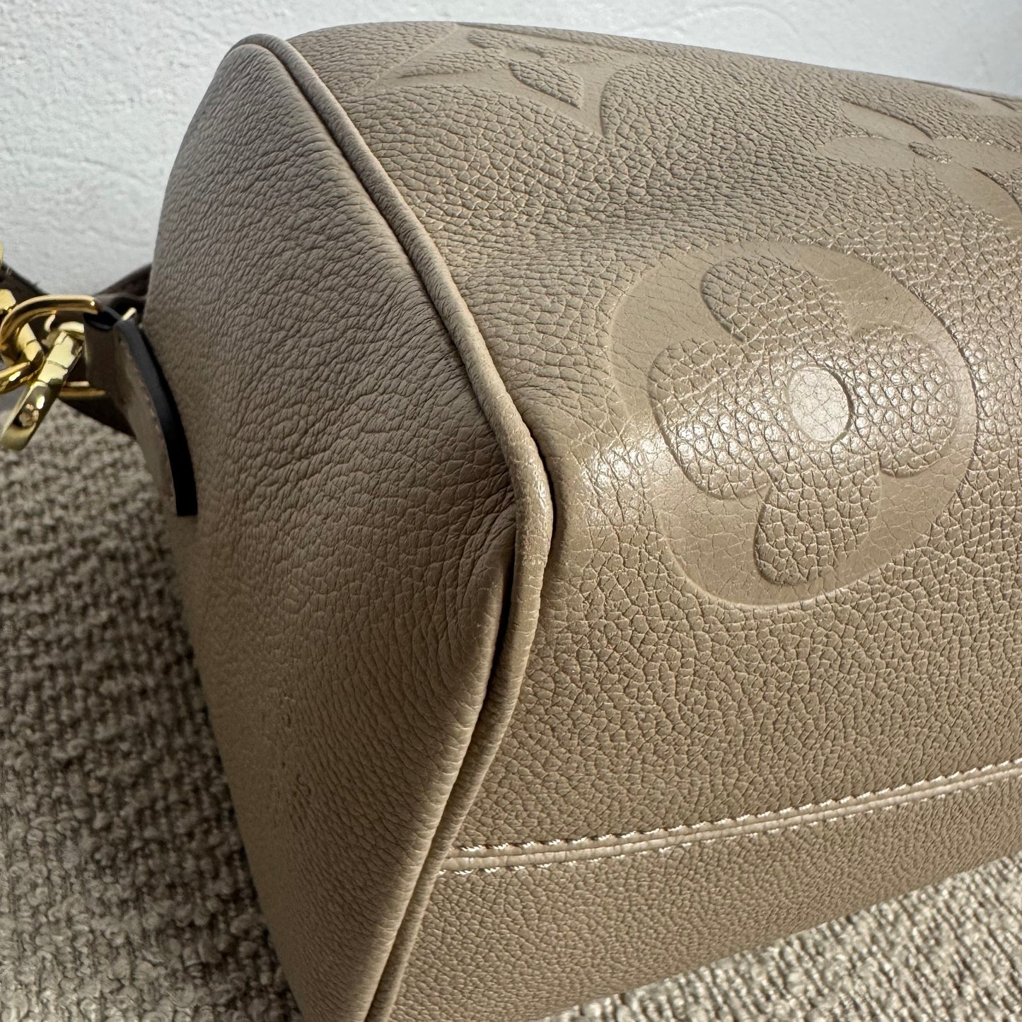 Louis Vuitton Speedy 25 Empreinte Leder Taupe