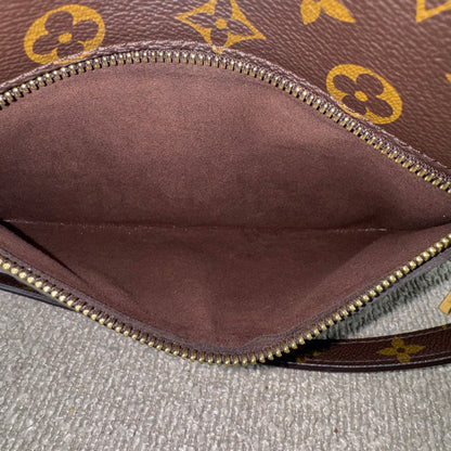Louis Vuitton Pochette Métis – Monogram Canvas