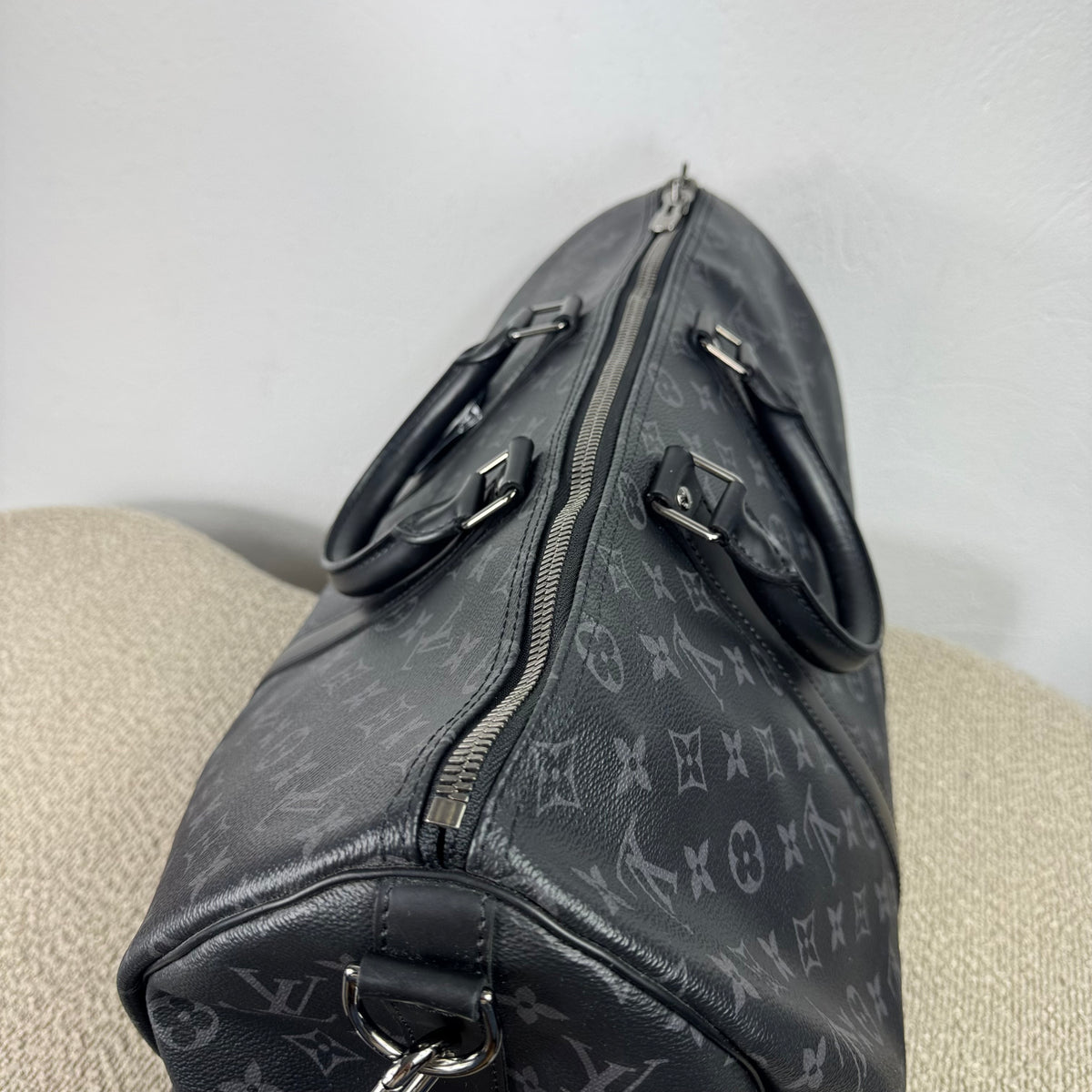 Louis Vuitton Keepall Bandoulière 45 – Monogram Eclipse