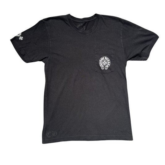 Chrome Hearts Gradient Horseshoe Pocket T-Shirt Schwarz Gr. M