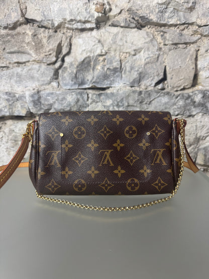 Louis Vuitton Pochette Favorite PM – Monogram Canvas