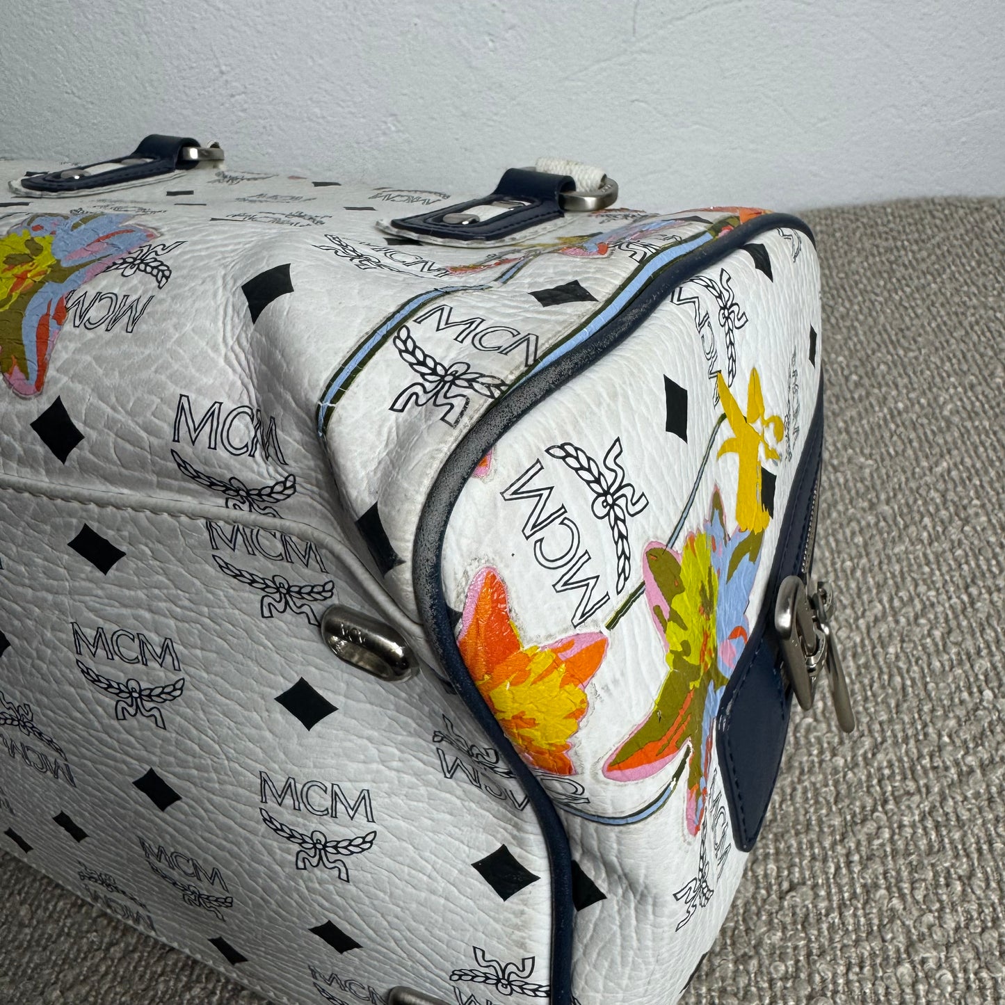 MCM Boston Bag Weiß – Special Edition