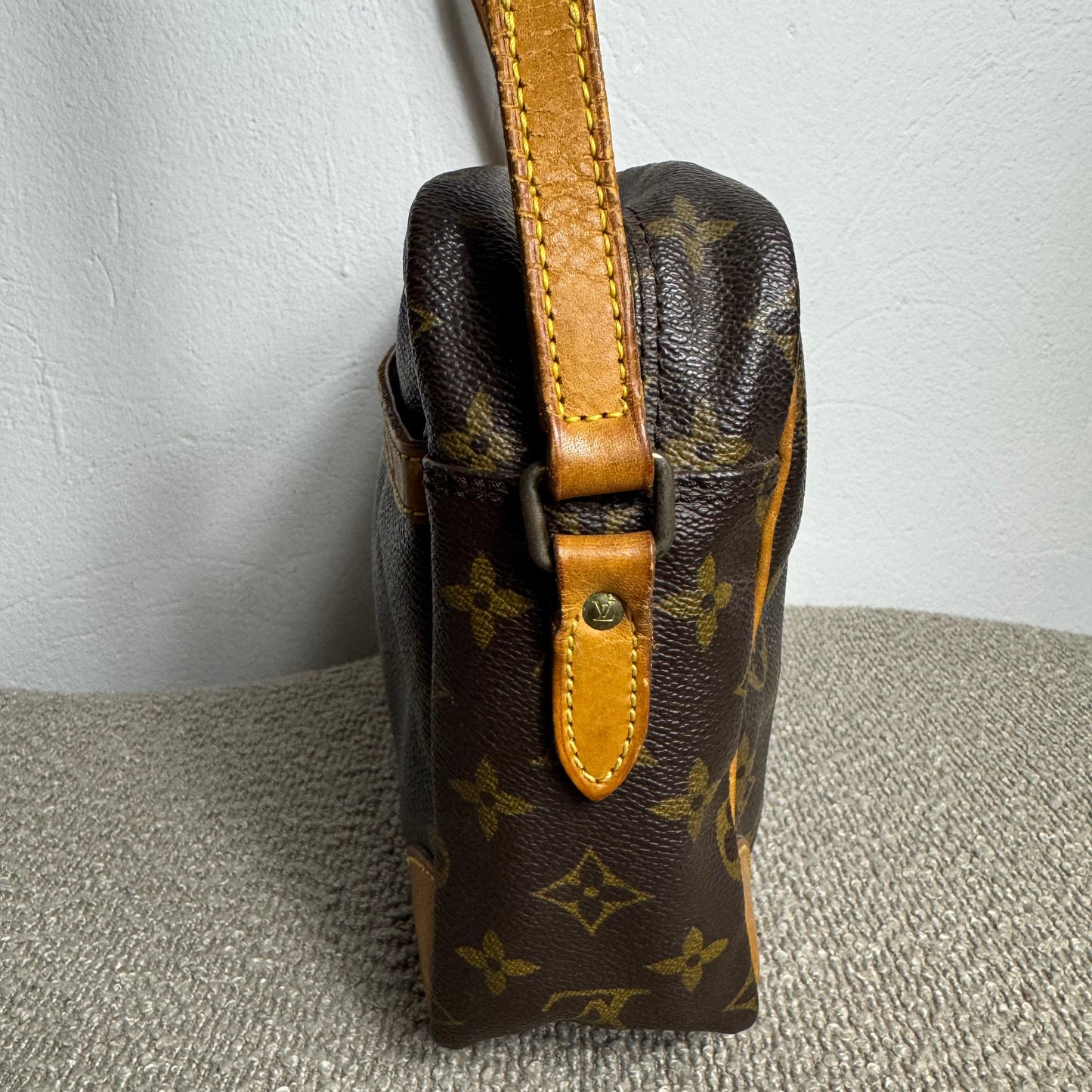 Louis Vuitton Trocadéro 30 Monogram