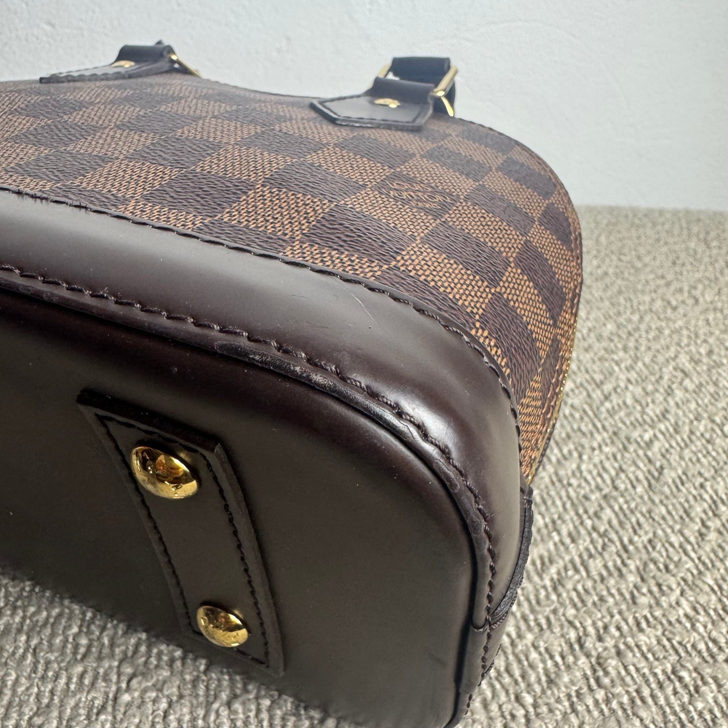 Louis Vuitton Alma BB – Damier Ebene