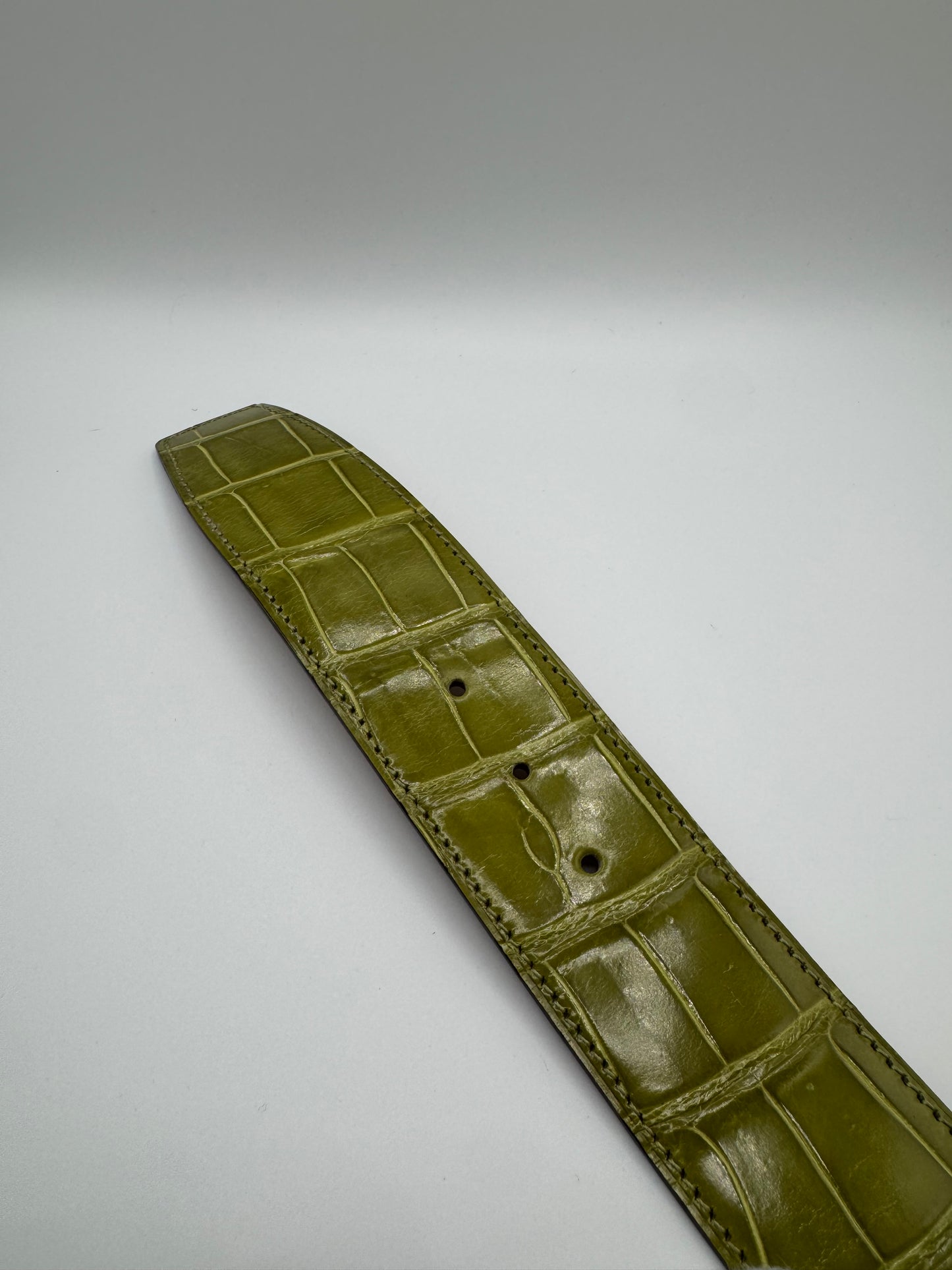 Hermès Shiny Porosus Krokodilleder Gürtelriemen – Grün – 85 cm / 40 mm