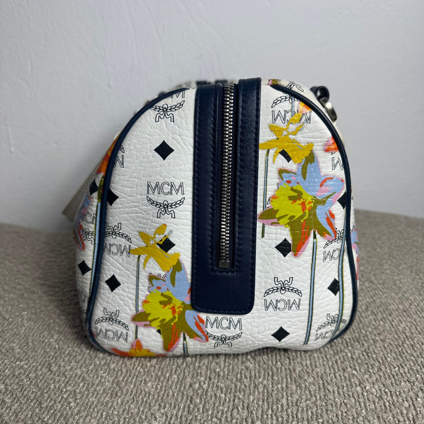 MCM Boston Bag Weiß – Special Edition