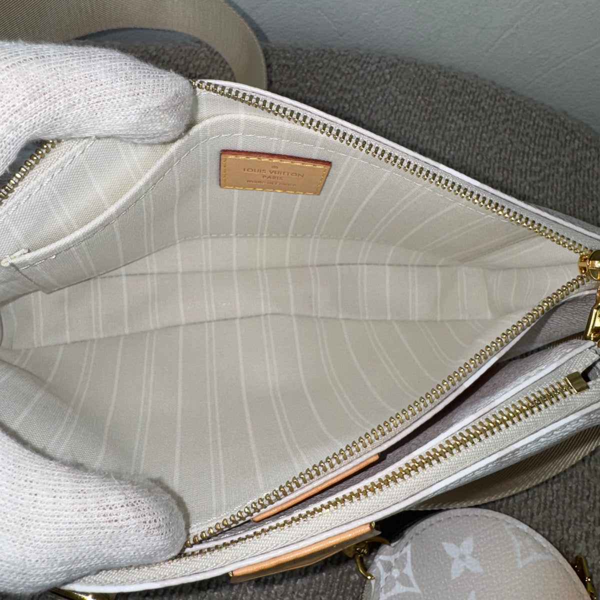 Louis Vuitton Multi Pochette Accessoires – By The Pool Special Edition