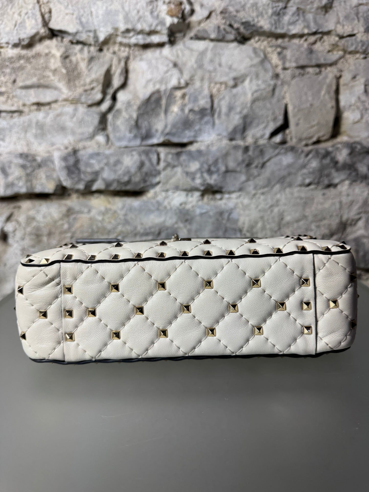 Valentino Garavani Rockstud Spike Bag Nappaleder Weiß