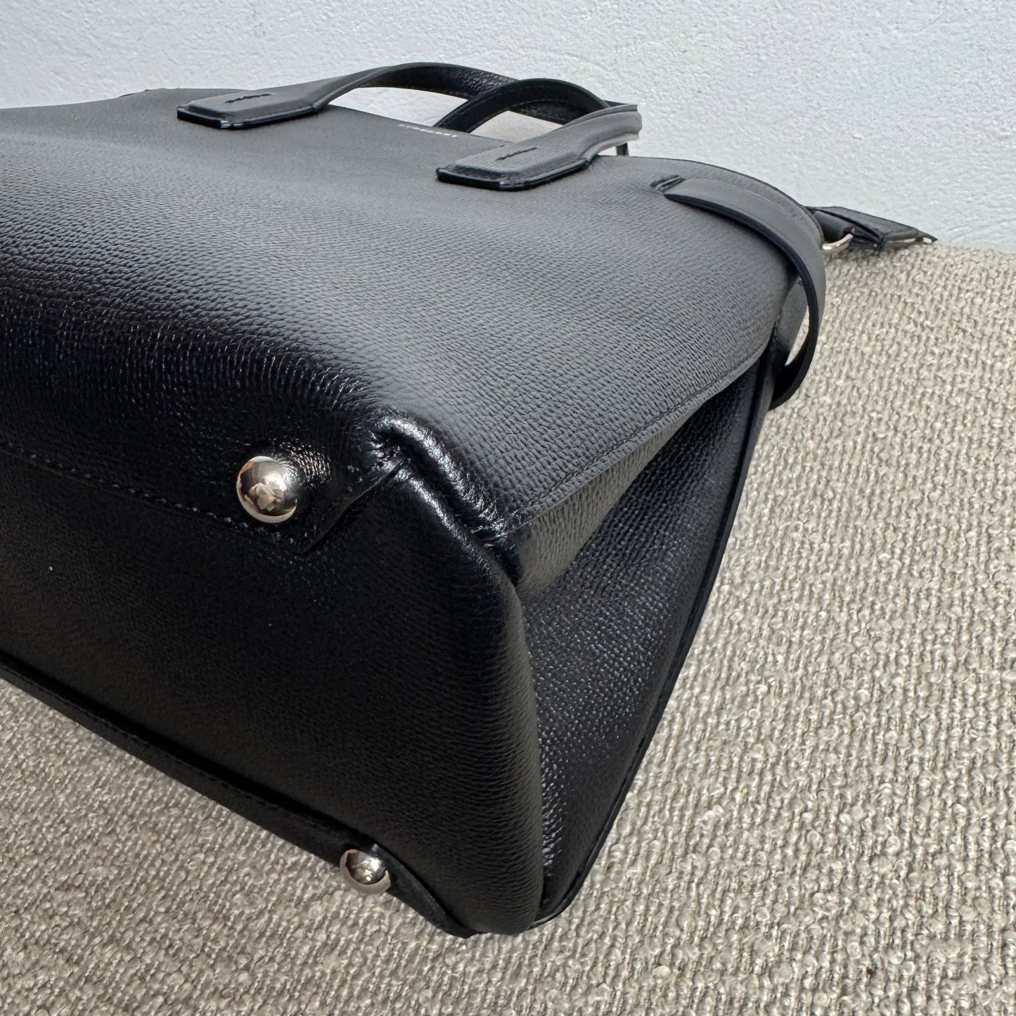 Burberry Banner Bag Grainy Calfskin Schwarz