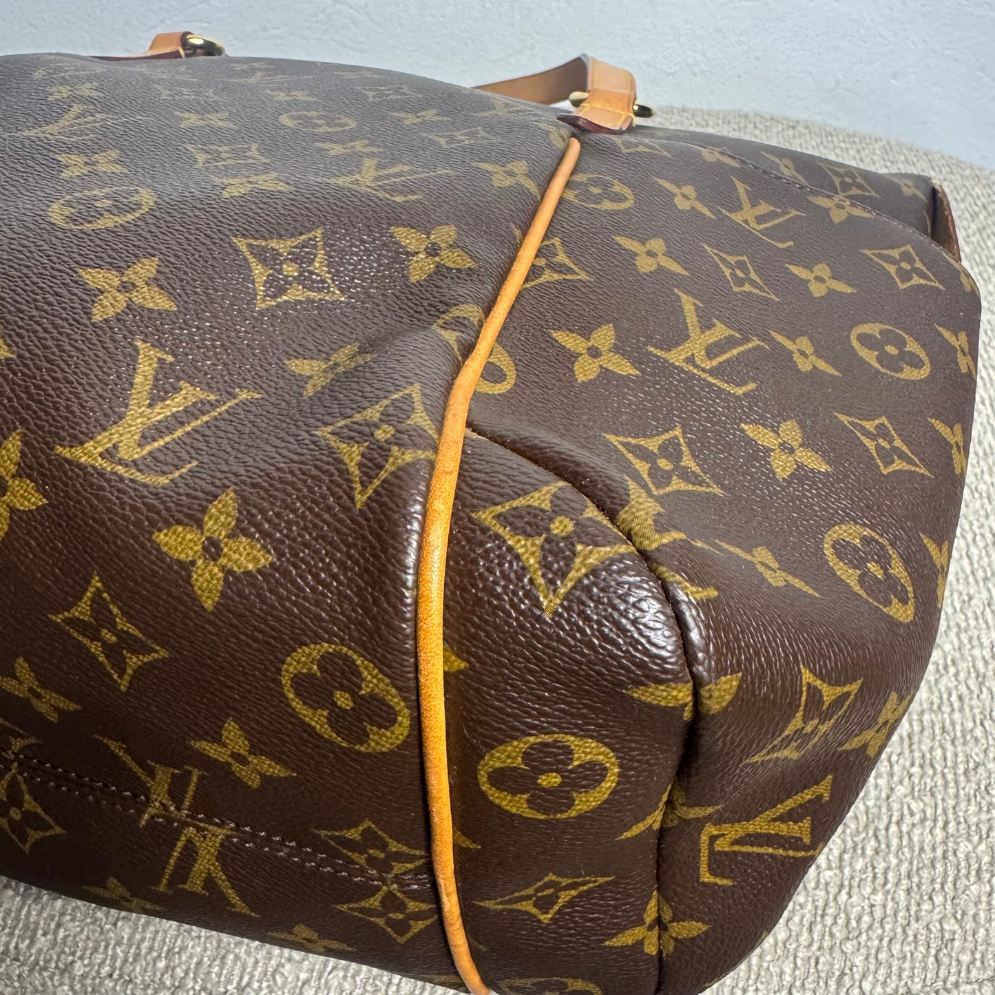 Louis Vuitton Totally MM – Monogram