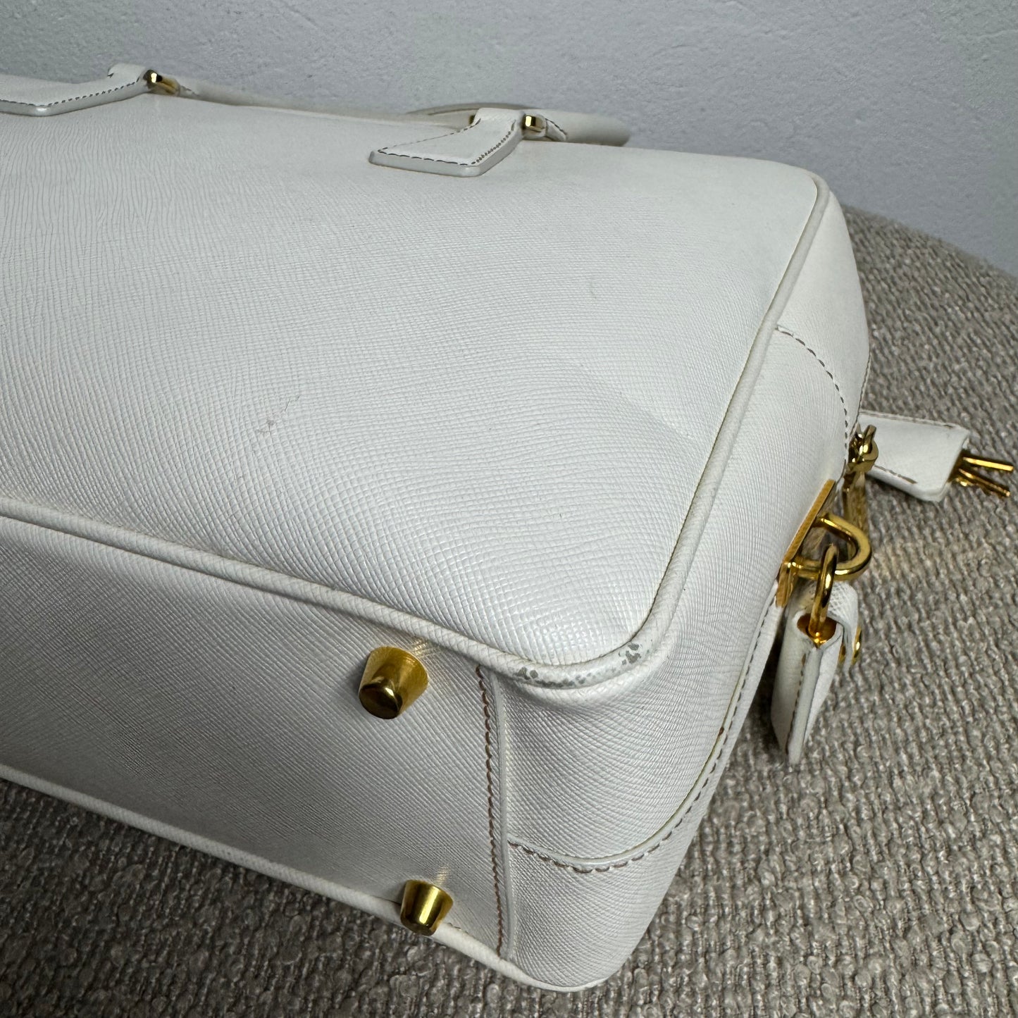 Prada Saffiano Lux Tote Bag weiß